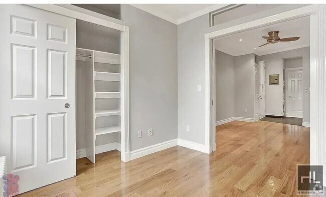 Building Photo - AMAZING 1 BR APARTMENT! WON’T LAST!! NO BR...