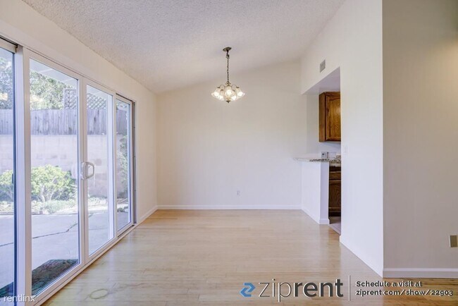 Building Photo - 3 br, 2 bath House - 9660 Gerald Ave, Nort...