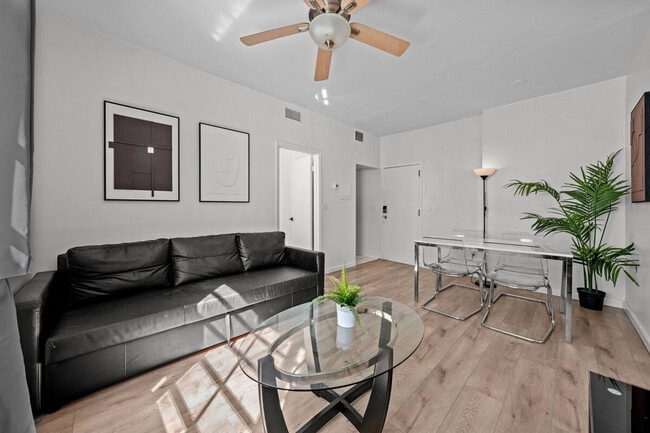 Foto del edificio - 821 Ocean Ct