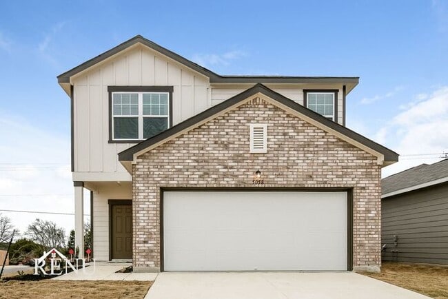 Building Photo - 5058 Firefly Hls