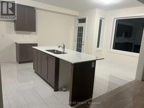 Building Photo - 26 Mundell Rd