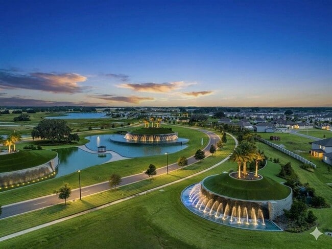 Building Photo - 30989 Jazz Leaf Pl