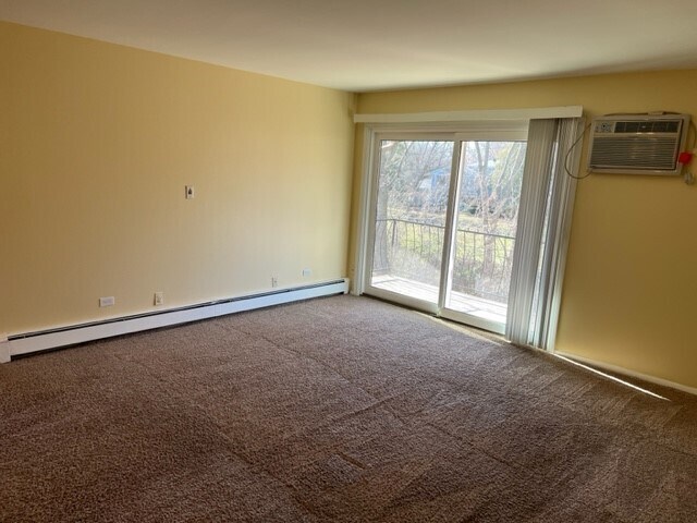 Building Photo - 9S201 Lake Dr