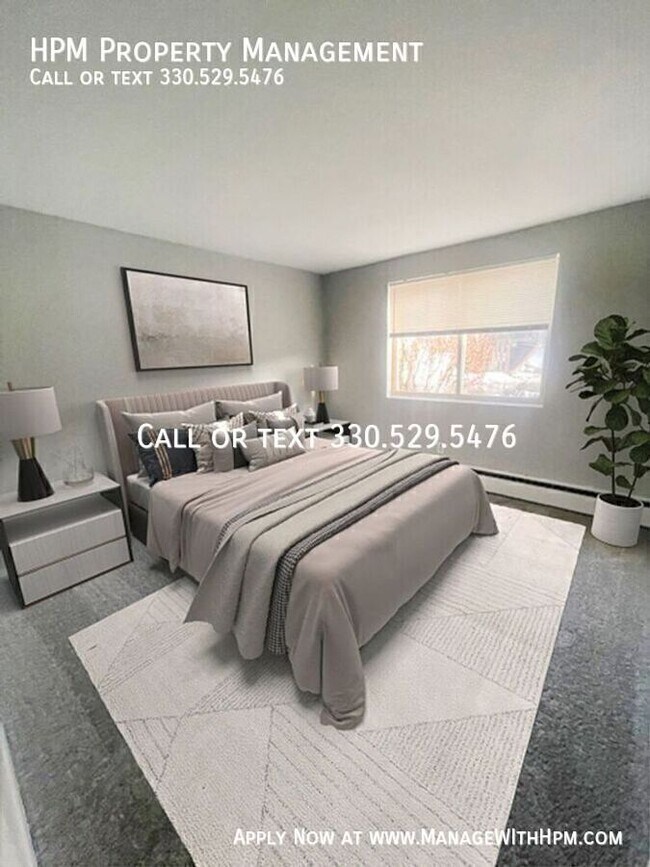 Foto del edificio - 20606 Lorain Rd