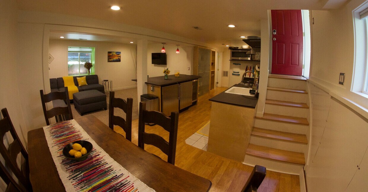 Foto principal - 2919 E Cherry St