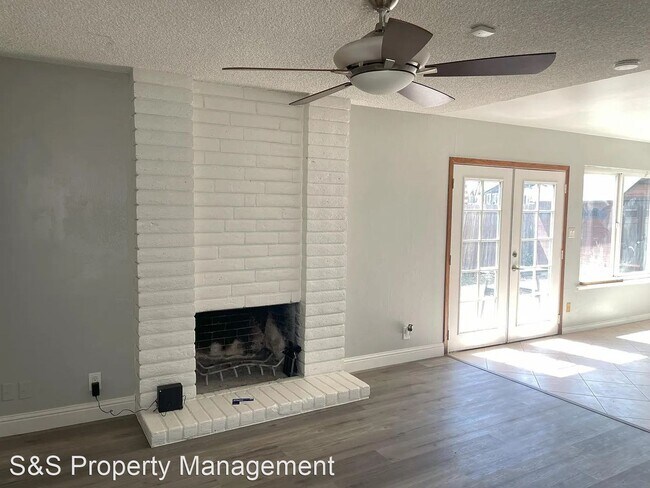 Building Photo - 4 br, 2 bath House - 6256 Goodview Way