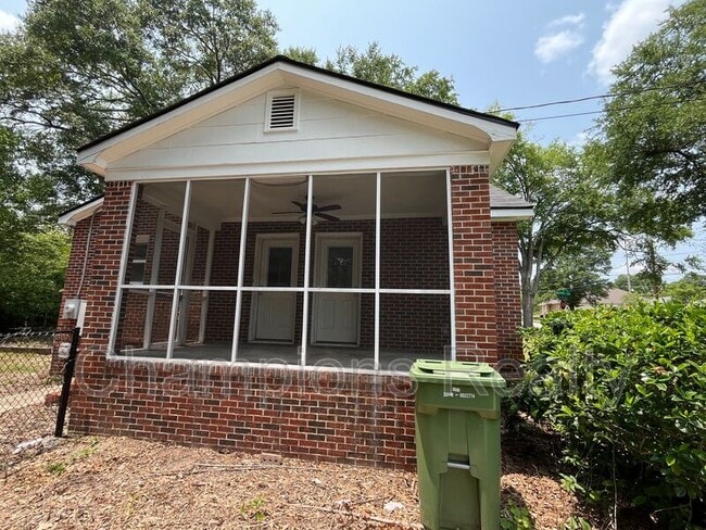 Building Photo - 3627 Gurley Dr