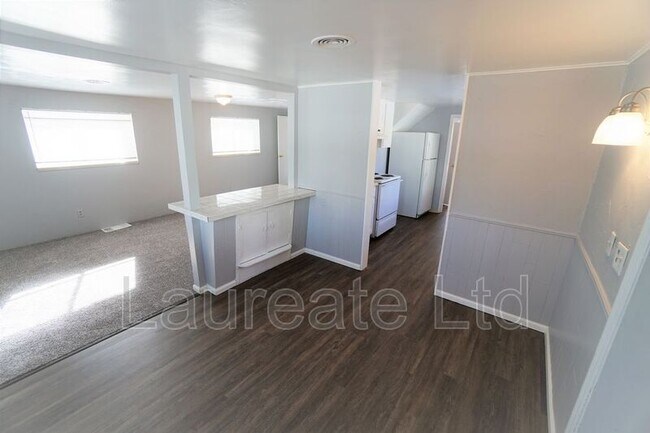 Foto del edificio - 2235 Iris St