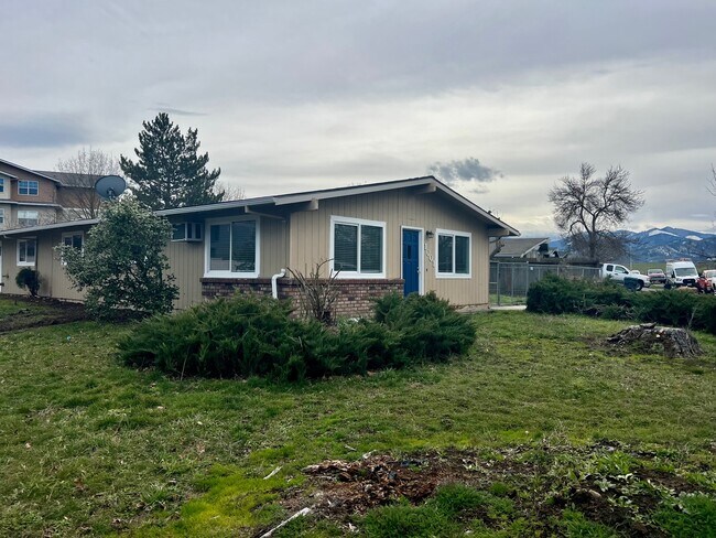 Foto del edificio - 1001 Olympic Ave