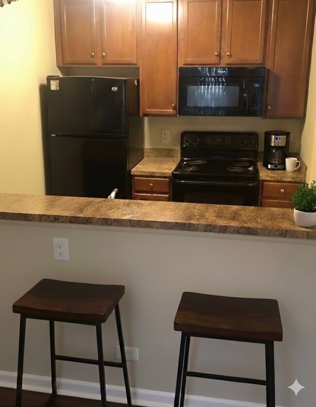 Building Photo - 125 Glengarry Dr