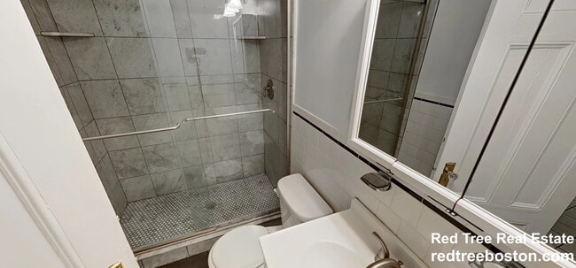 Building Photo - 379 Commonwealth Ave