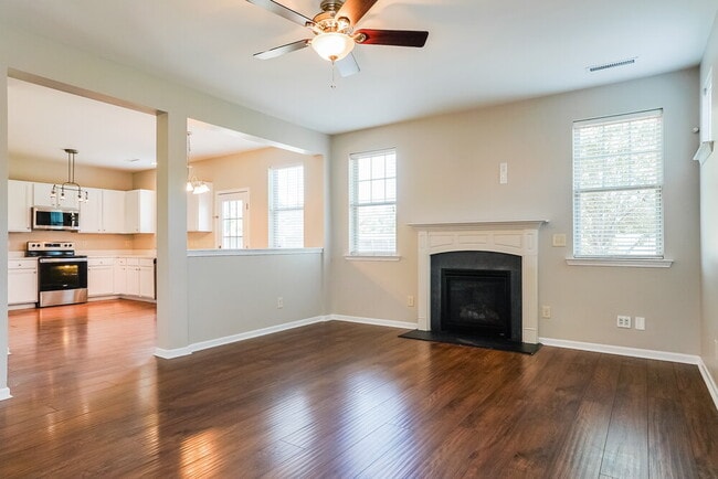 Building Photo - 214 Callahan Trail