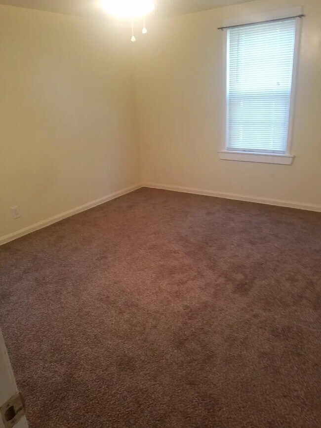 Foto del edificio - 311 E 148th St