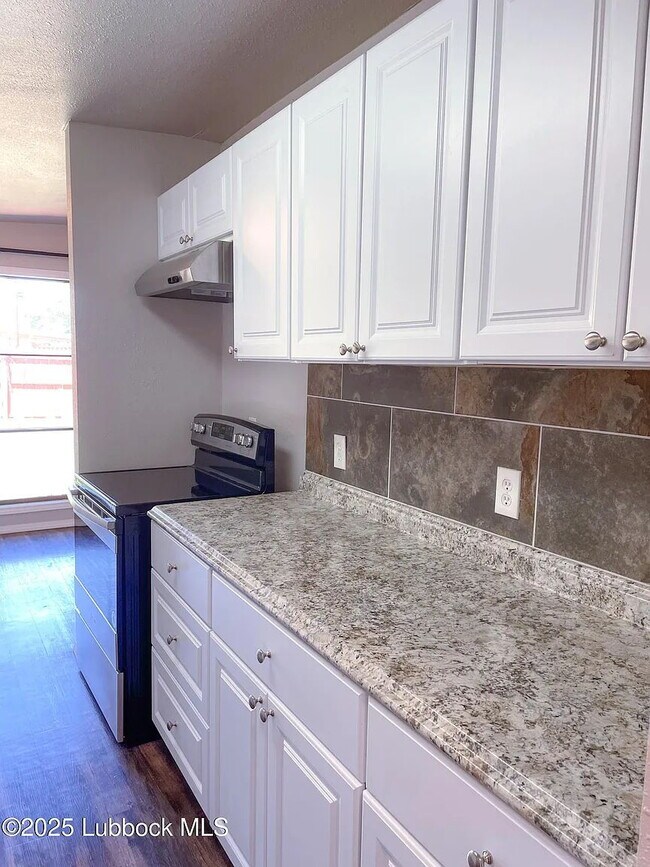 Foto del edificio - Updated Property in Central Lubbock!