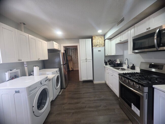 Foto del edificio - 626 NE Taylor St