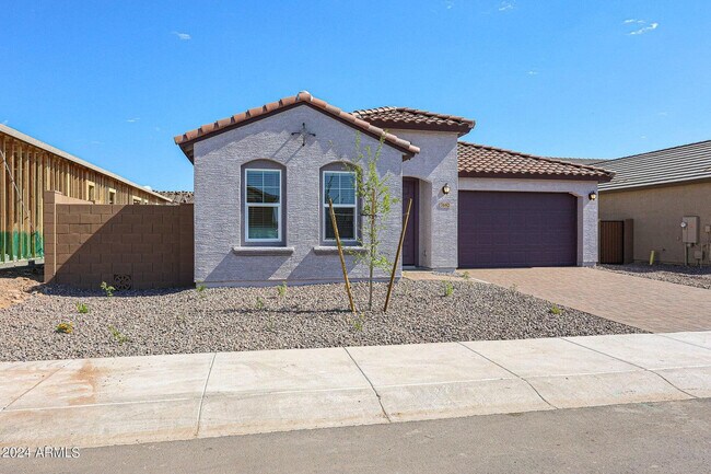 Foto del edificio - 7682 W Jackrabbit Ln