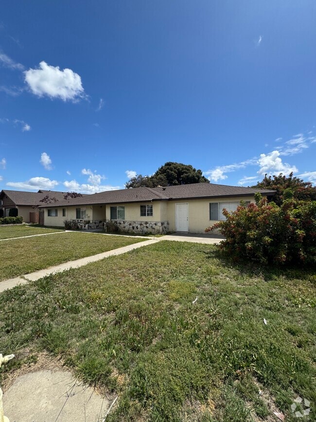 Building Photo - 5805 Alta Vista Ave