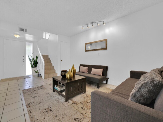 Foto del edificio - 9702 NW 5th Ln