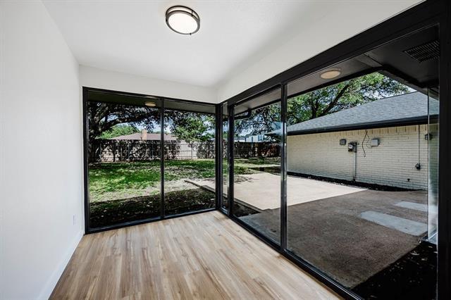 Foto del edificio - 6509 S Hulen St