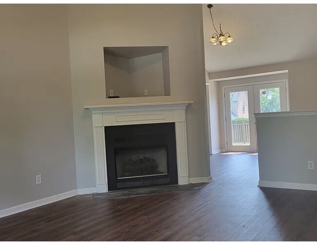 Building Photo - 921 Pebble Beach Cir