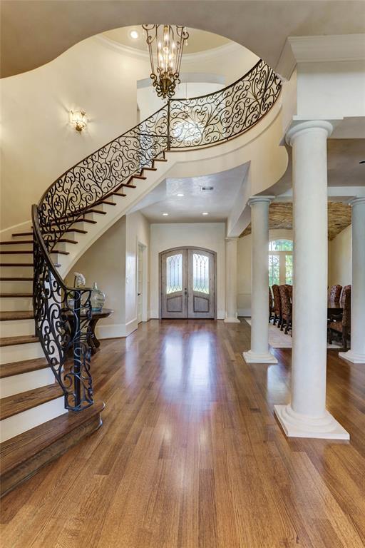 Foto del edificio - 5666 Cedar Creek Dr