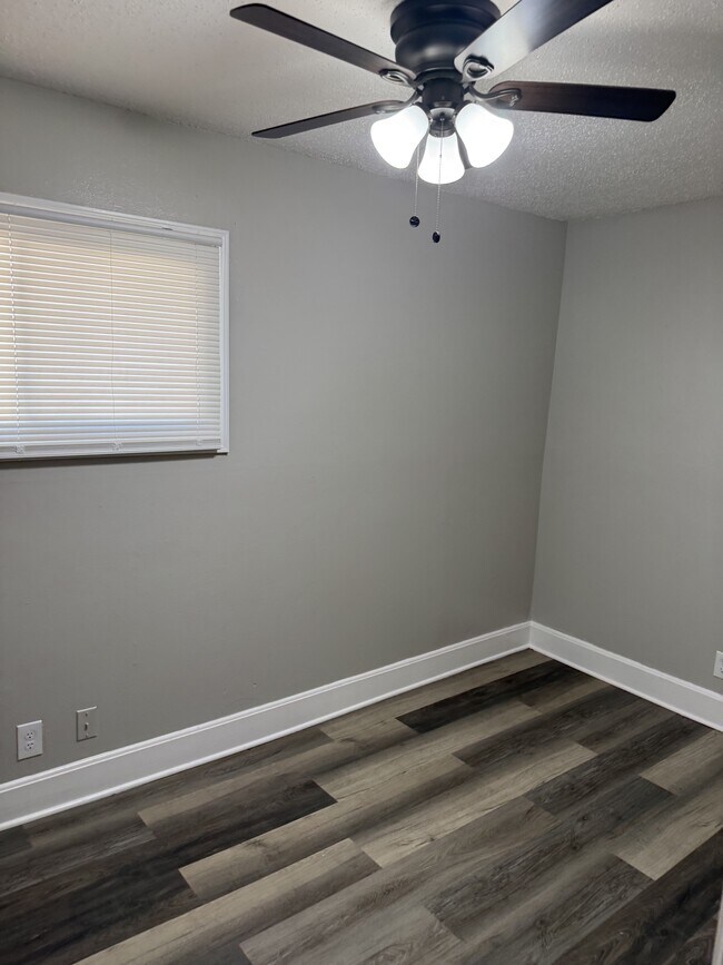 Foto del edificio - 5264 N 44th St