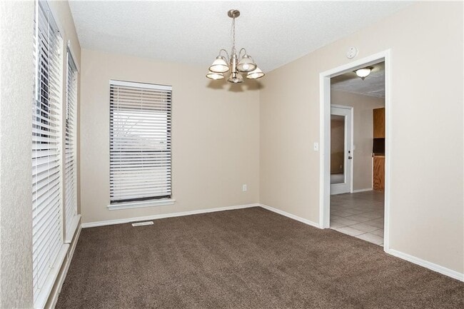 Building Photo - 9313 S Land Ave