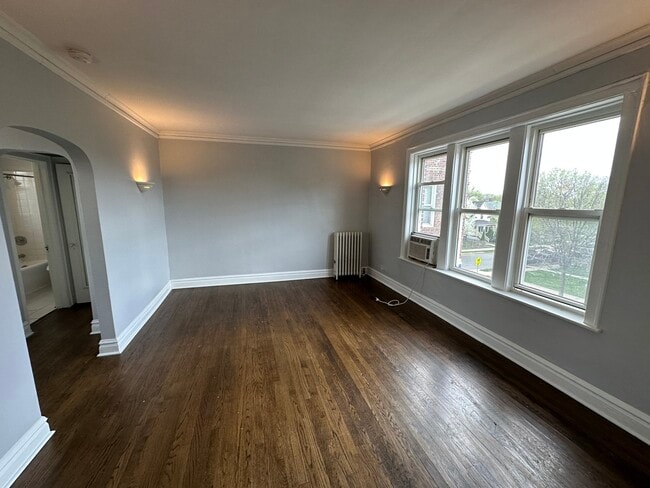 Building Photo - 6846 32nd St