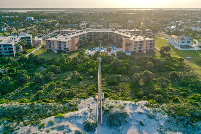 Foto del edificio - 4 Ocean Trace Rd