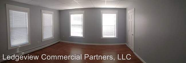 Foto del edificio - 294 Auburn St