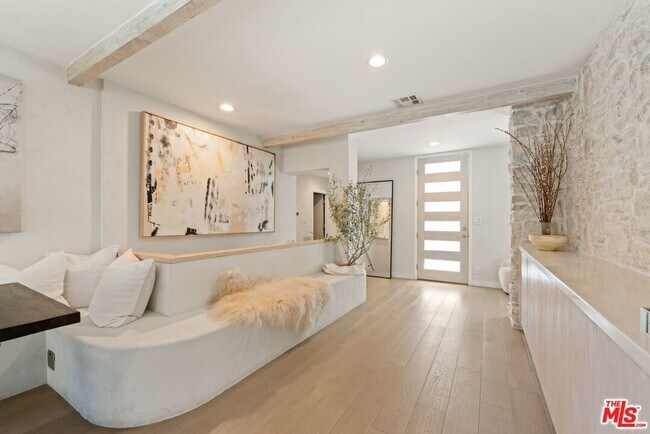 Foto del edificio - 3434 Oak Glen Dr