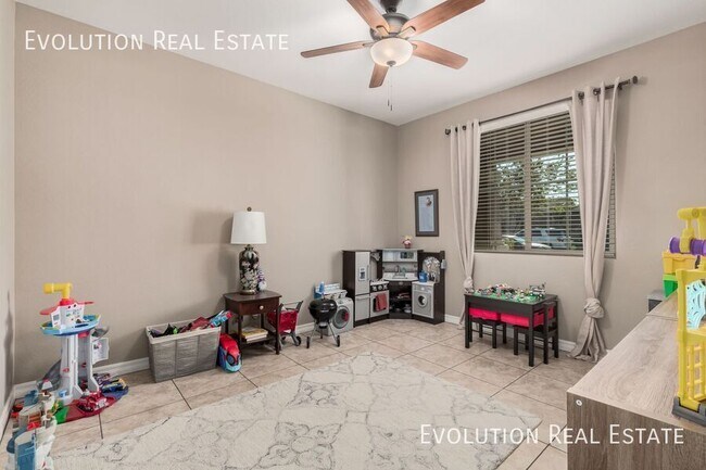 Building Photo - 20562 E Raven Dr