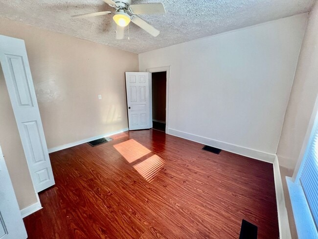 Building Photo - 701 S. Center