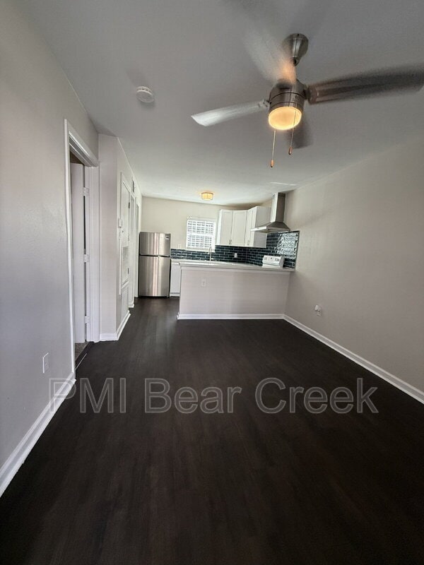 Building Photo - 1824 Thonig Rd