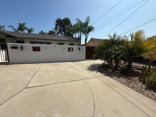 Building Photo - Charming 3BR/1.5BA Home for Rent in San Ca...