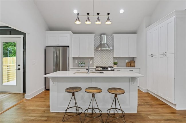 Foto del edificio - 496 Glenwood Pl SE