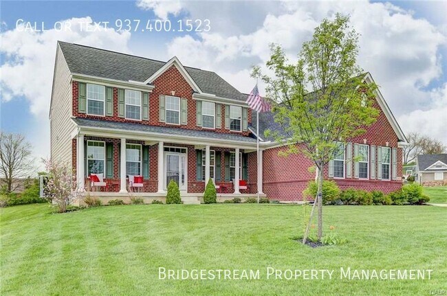 Building Photo - Luxury Living in Bellbrook