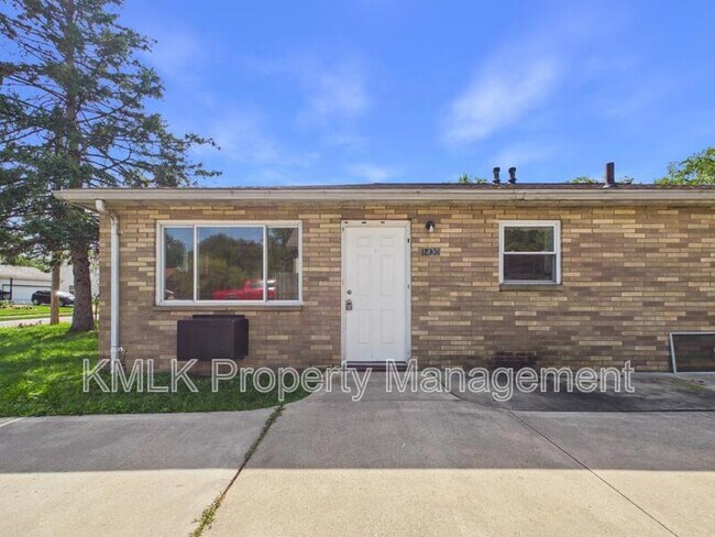 Foto del edificio - 1430 Virginia Ave