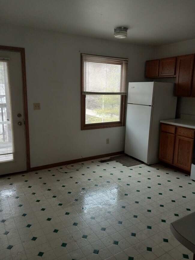 Foto del edificio - 612 Elk St