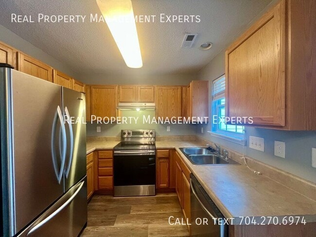 Foto del edificio - 12438 Hennigan Pl Ln
