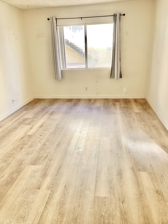 Suite #1 - 1707 Pacific Coast Hwy