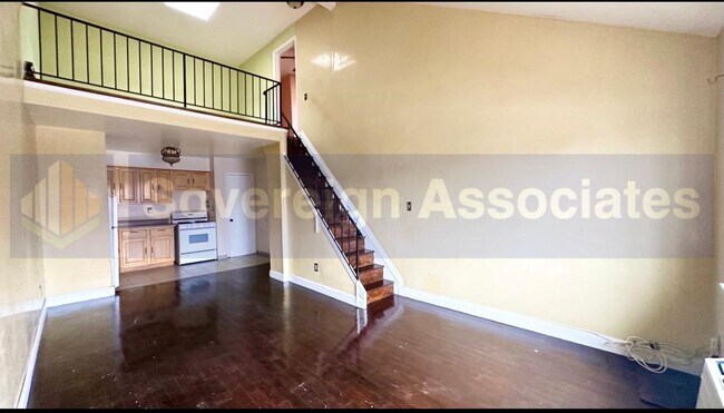 Building Photo - 3560 Netherland Ave
