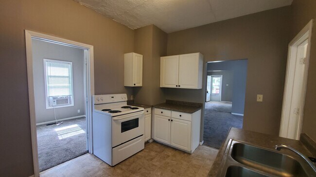 Foto del edificio - 2922 Dudley St