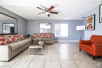 Building Photo - 3833 Via Lucia Dr