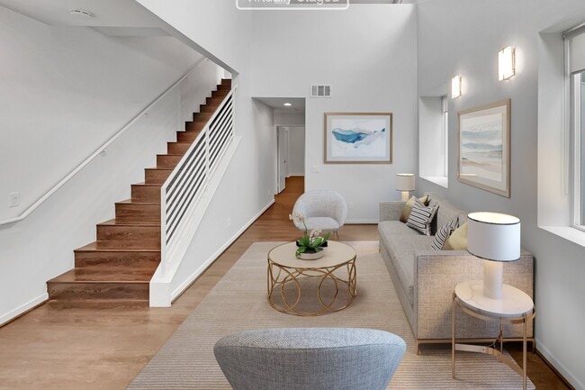 Building Photo - 1536 N Mercury Dr