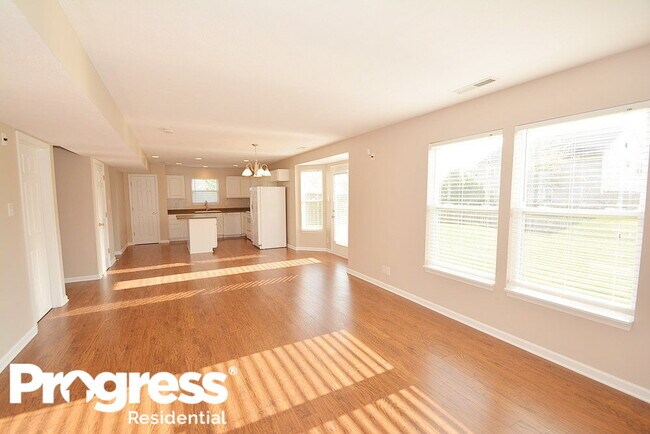 Foto del edificio - 8843 N Deer Crossing Blvd