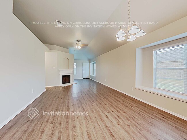 Building Photo - 209 Tanglewood Pl