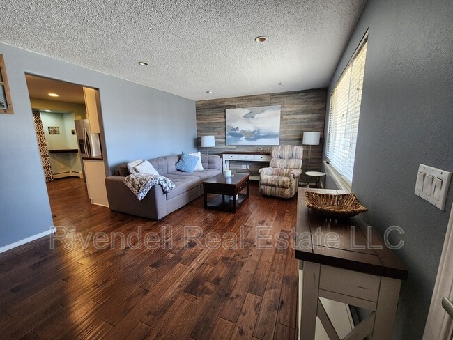 Foto del edificio - 5283 Arbutus St