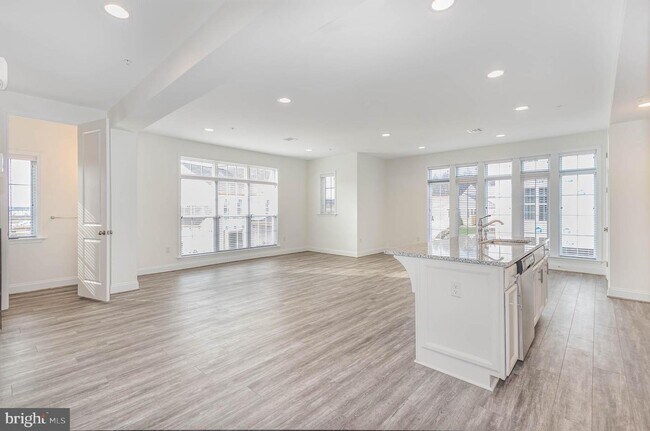 Building Photo - 3119 Stall Ln
