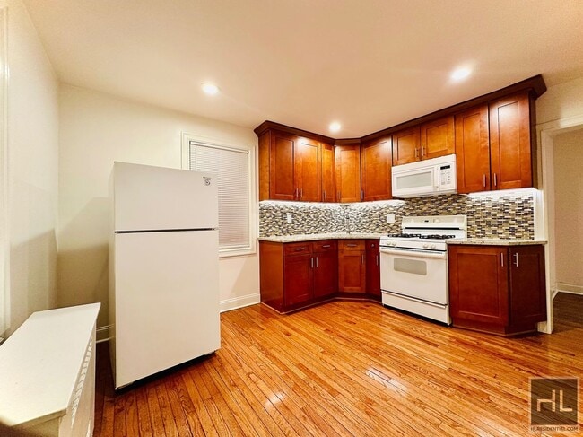 Building Photo - East 228th Street